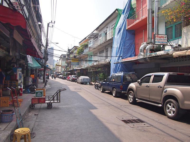 Big Orange Localstay At Siam Bangkok Buitenkant foto