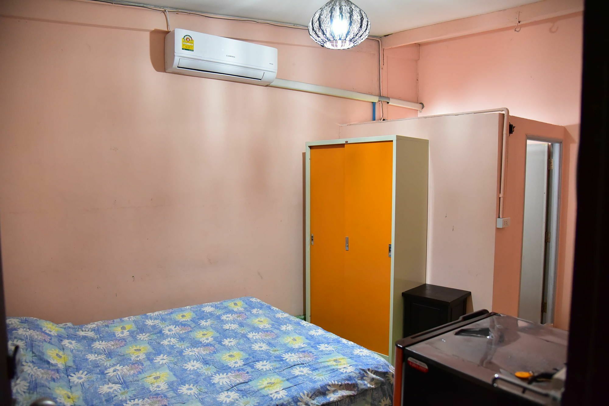 Big Orange Localstay At Siam Bangkok Buitenkant foto